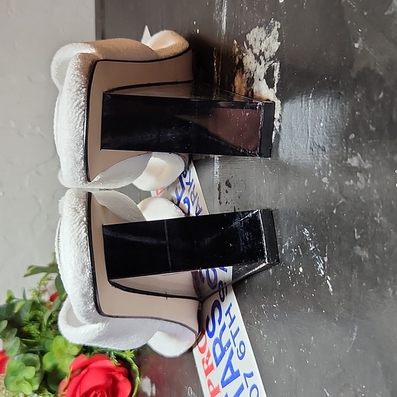 GOOD AMERICAN White Terry Sandal Transparent Heel Style GA077TX Size 8 - Picture 7 of 9